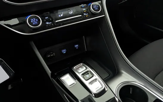 Hyundai Sonata 2.00 автоматическая, фото №12