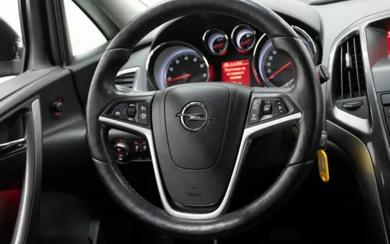 Opel Astra 1.40 автоматическая, фото №5