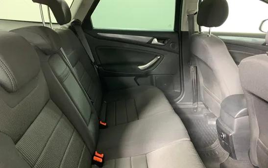 Ford Mondeo 2.00 робот, фото №9