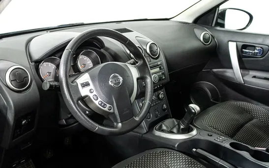 Nissan Qashqai 1.60 механика, фото №5