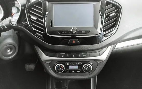 Lada (ВАЗ) Vesta 1.80 робот, фото №7