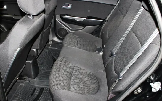 Kia Rio 1.60 механика, фото №9