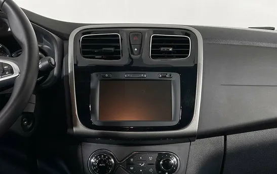 Renault Sandero 1.60 автоматическая, фото №7