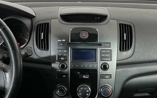 Kia Cerato 1.60 автоматическая, фото №7