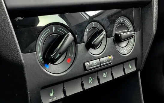 Skoda Rapid 1.60 автоматическая, фото №7