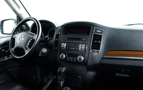 Mitsubishi Pajero 3.80 автоматическая, фото №6