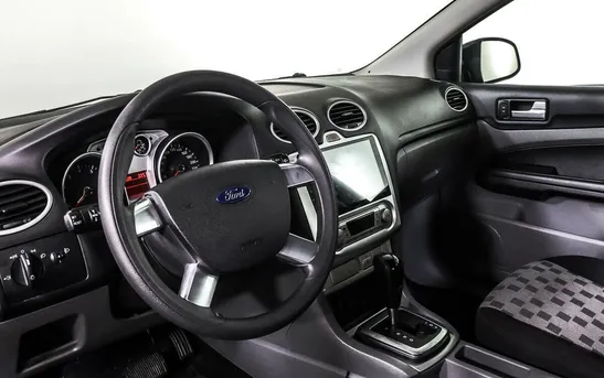 Ford Focus 1.60 автоматическая, фото №5