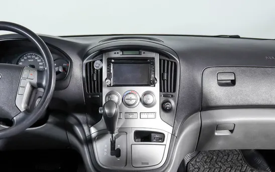 Hyundai Grand Starex 2.50 автоматическая, фото №9