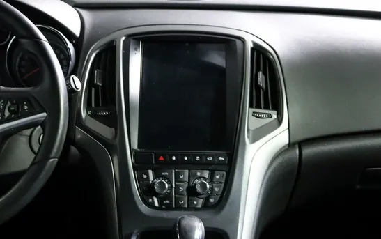 Opel Astra 1.40 автоматическая, фото №11