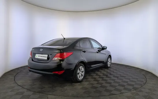 Hyundai Solaris 1.60 автоматическая, фото №2