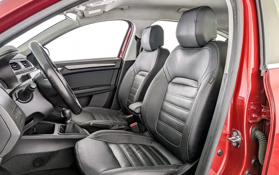 Renault Arkana 1.30 вариатор, фото №6