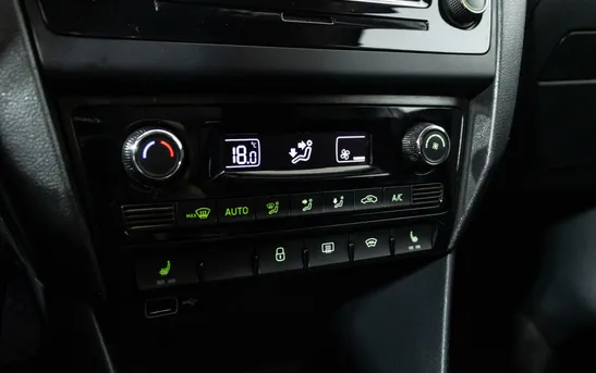 Skoda Rapid 1.60 автоматическая, фото №9