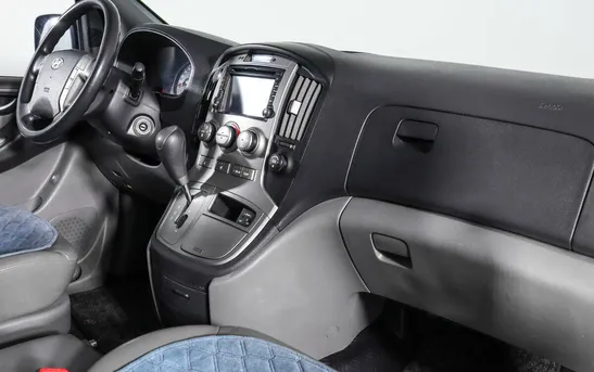 Hyundai Grand Starex 2.50 автоматическая, фото №5