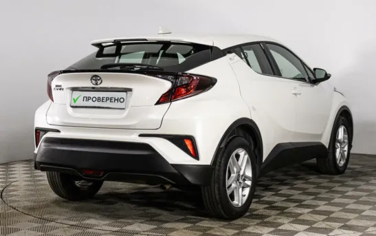 Toyota C-HR 2.00 вариатор, фото №2