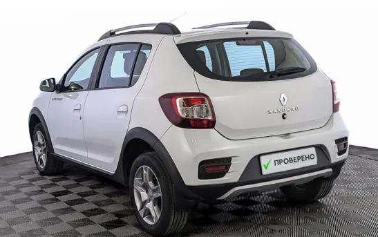 Renault Sandero 1.60 механика, фото №4