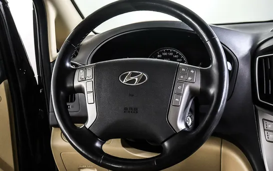 Hyundai H-1 2.50 автоматическая, фото №10