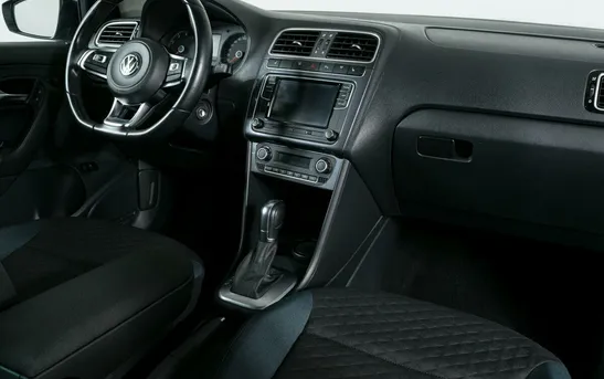 Volkswagen Polo 1.60 автоматическая, фото №6