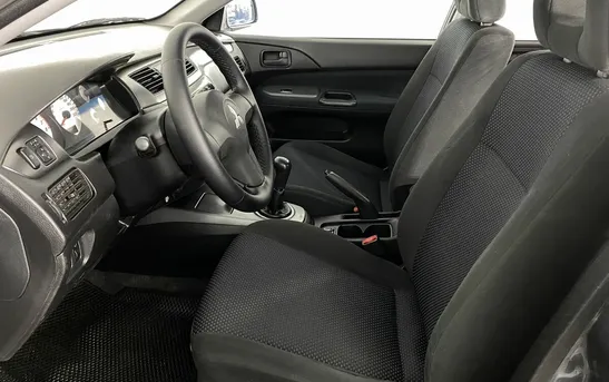 Mitsubishi Lancer 1.60 механика, фото №6