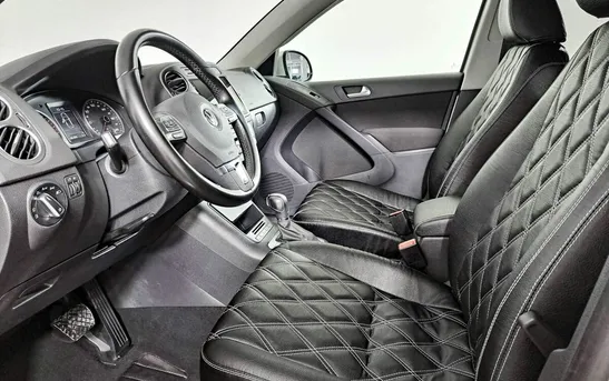 Volkswagen Tiguan 2.00 автоматическая, фото №6