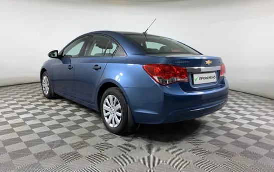 Chevrolet Cruze 1.60 механика, фото №4