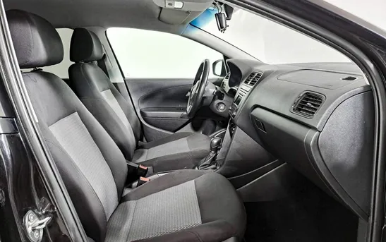 Volkswagen Polo 1.60 автоматическая, фото №5