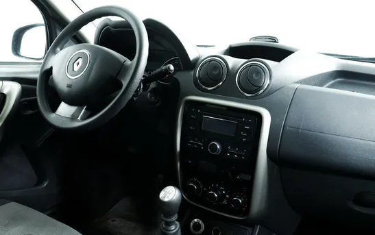 Renault Duster 2.00 механика, фото №5