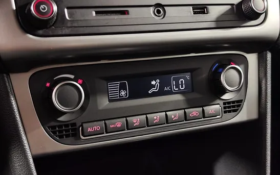 Volkswagen Polo 1.60 автоматическая, фото №10