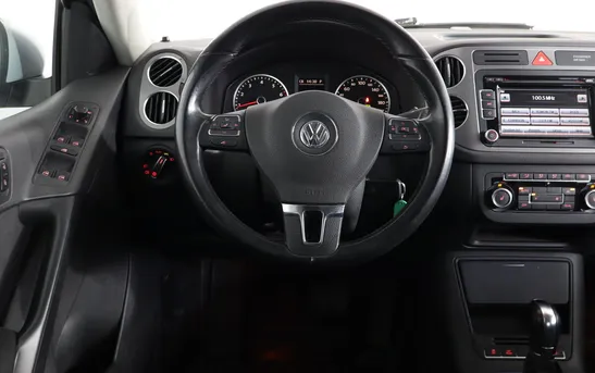 Volkswagen Tiguan 2.00 автоматическая, фото №5