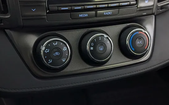 Toyota RAV4 2.00 вариатор, фото №15