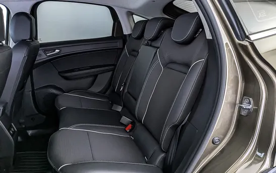 Renault Arkana 1.30 вариатор, фото №6