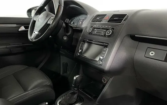 Volkswagen Touran 1.40 робот, фото №5