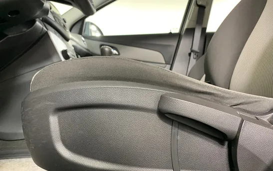 Chevrolet Cruze 1.60 механика, фото №8