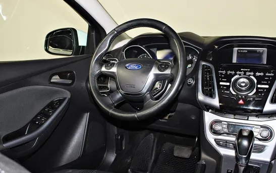 Ford Focus 2.00 робот, фото №5