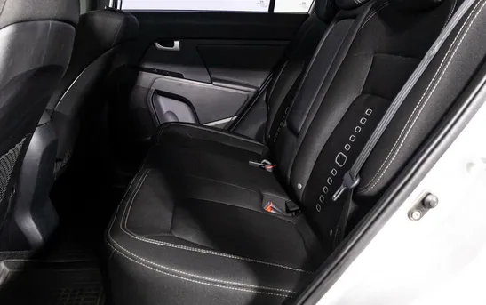 Kia Sportage 2.00 механика, фото №6