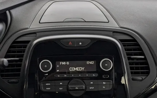 Renault Kaptur 1.60 вариатор, фото №10