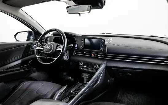 Hyundai Elantra 2.00 автоматическая, фото №5