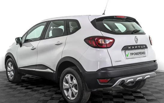 Renault Kaptur 1.60 вариатор, фото №4