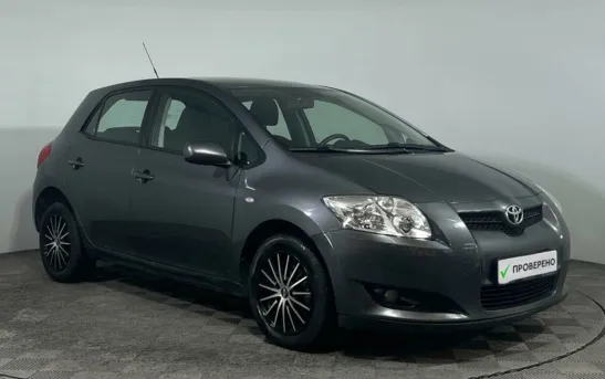 Toyota Auris 1.60 робот, фото №3