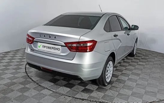 Lada (ВАЗ) Vesta 1.60 механика, фото №2