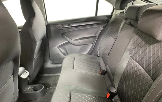 Skoda Rapid 1.40 робот, фото №6