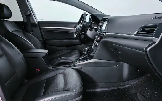 Hyundai Elantra 2.00 автоматическая, фото №5