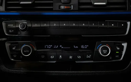 BMW 1 серии 1.50 автоматическая, фото №11