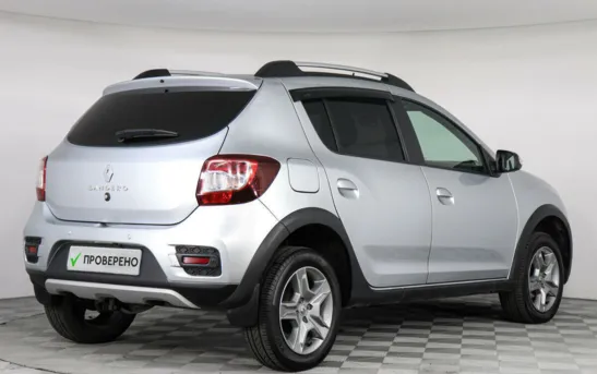 Renault Sandero 1.60 автоматическая, фото №2