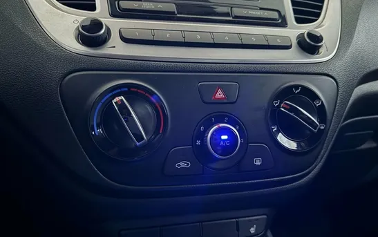 Hyundai Solaris 1.60 автоматическая, фото №11