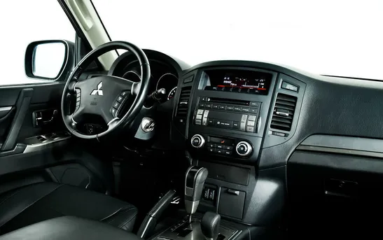 Mitsubishi Pajero 3.00 автоматическая, фото №7
