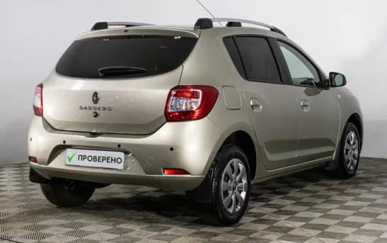 Renault Sandero 1.60 автоматическая, фото №2