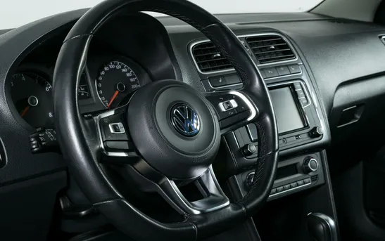 Volkswagen Polo 1.60 автоматическая, фото №7