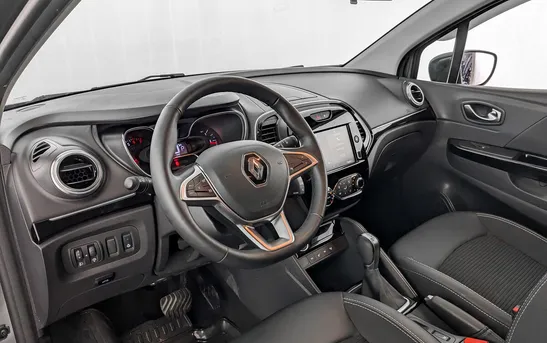 Renault Kaptur 1.30 вариатор, фото №6