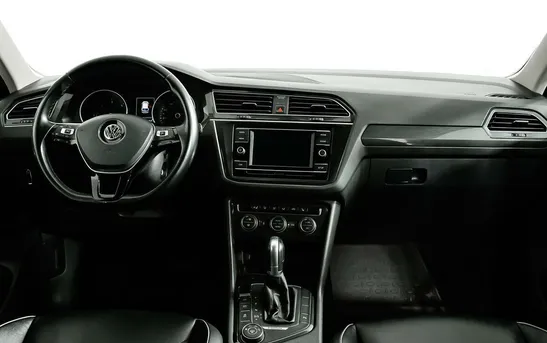 Volkswagen Tiguan 2.00 робот, фото №5