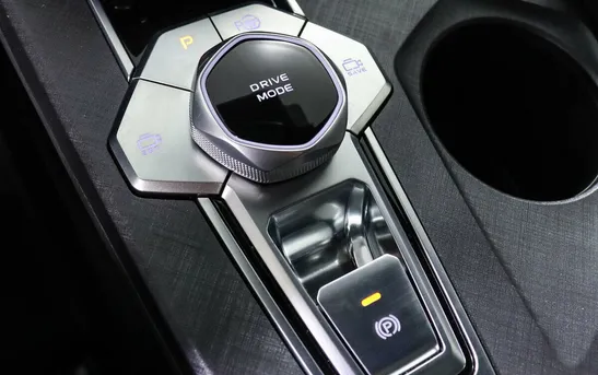 Changan UNI-V 1.50 робот, фото №15